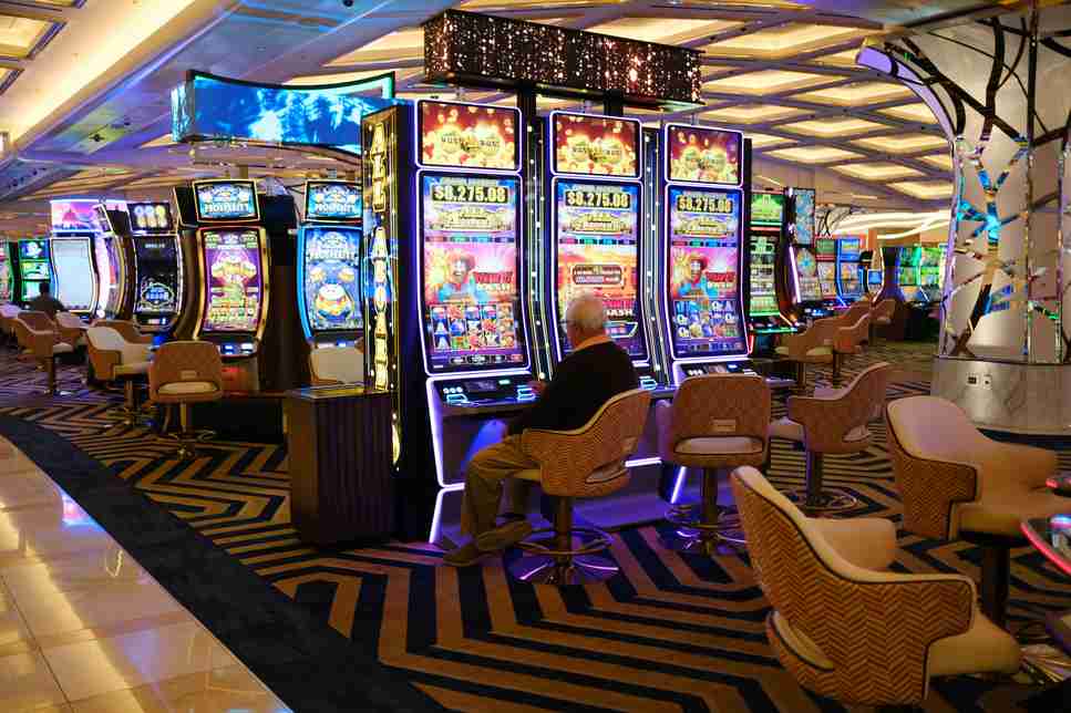 https://duxcasino-at.com/